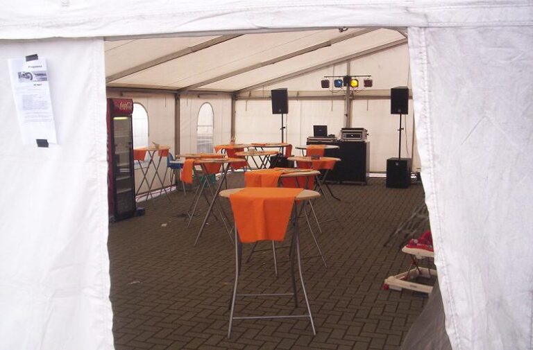 Buitenfeest organiseren? Alles wat je moet weten